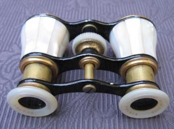Opera glasses - 1910 Opera glasses - 1910